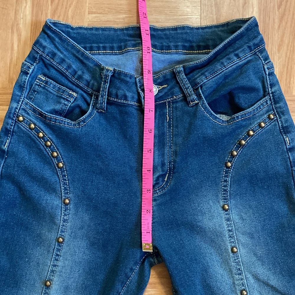 bootcut high rise jeans with beaded detailing - Picture 4 of 4